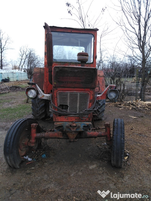 Tractor U650