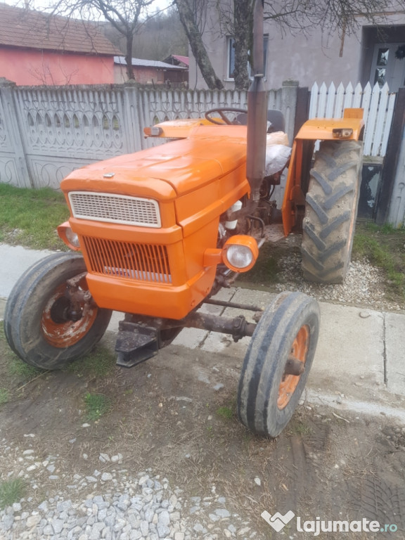 Tractor 445 romanesc!