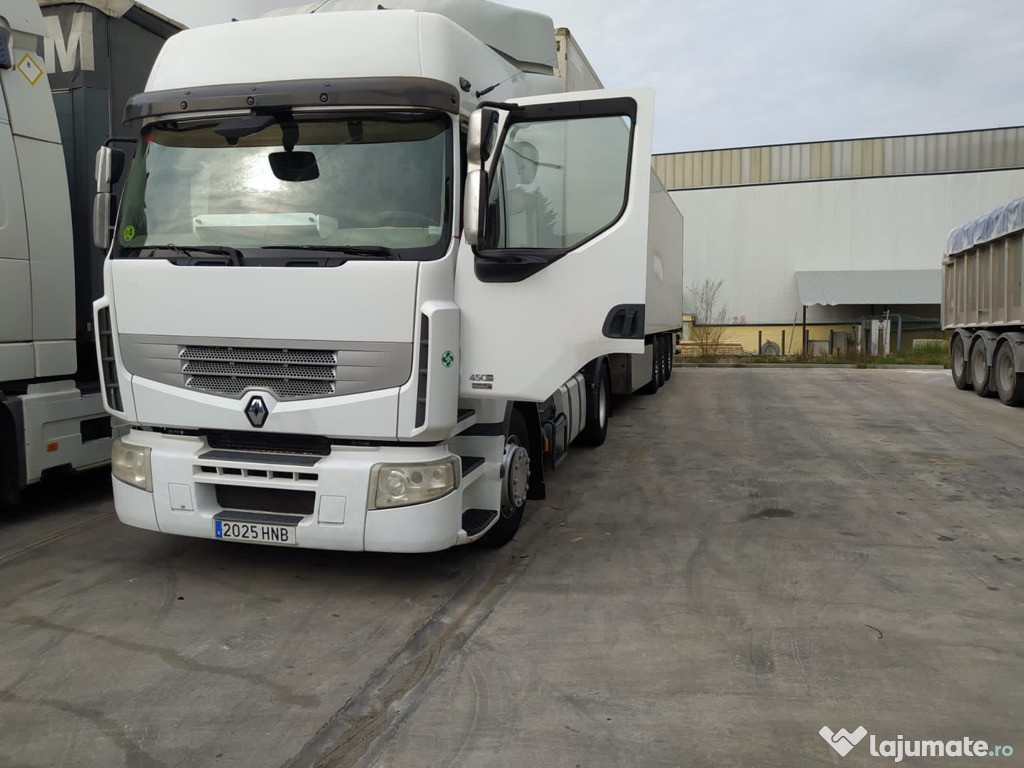 Renault Premium