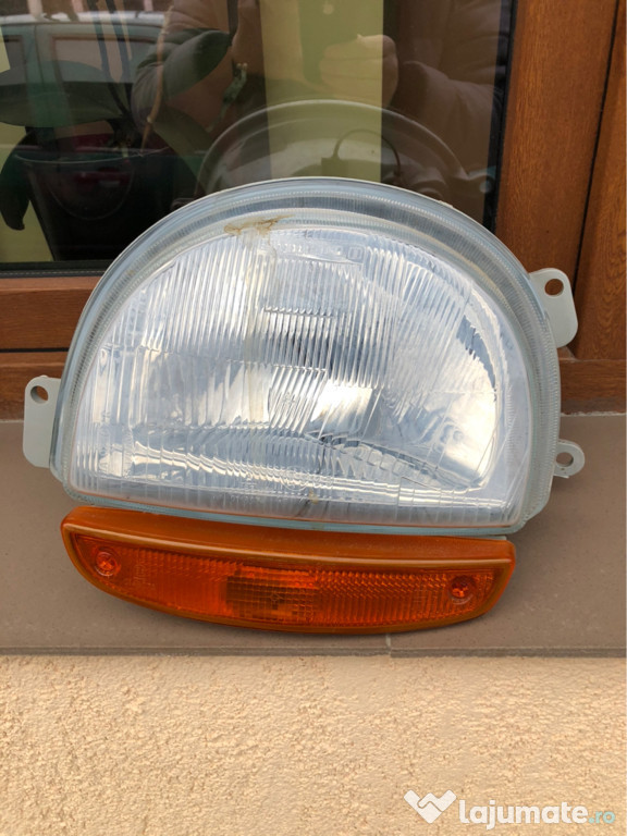 Far Renault Twingo