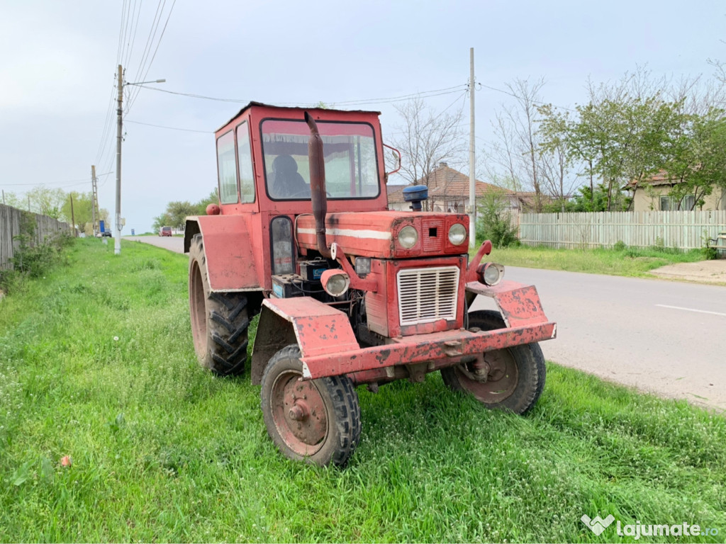 Tractor u650
