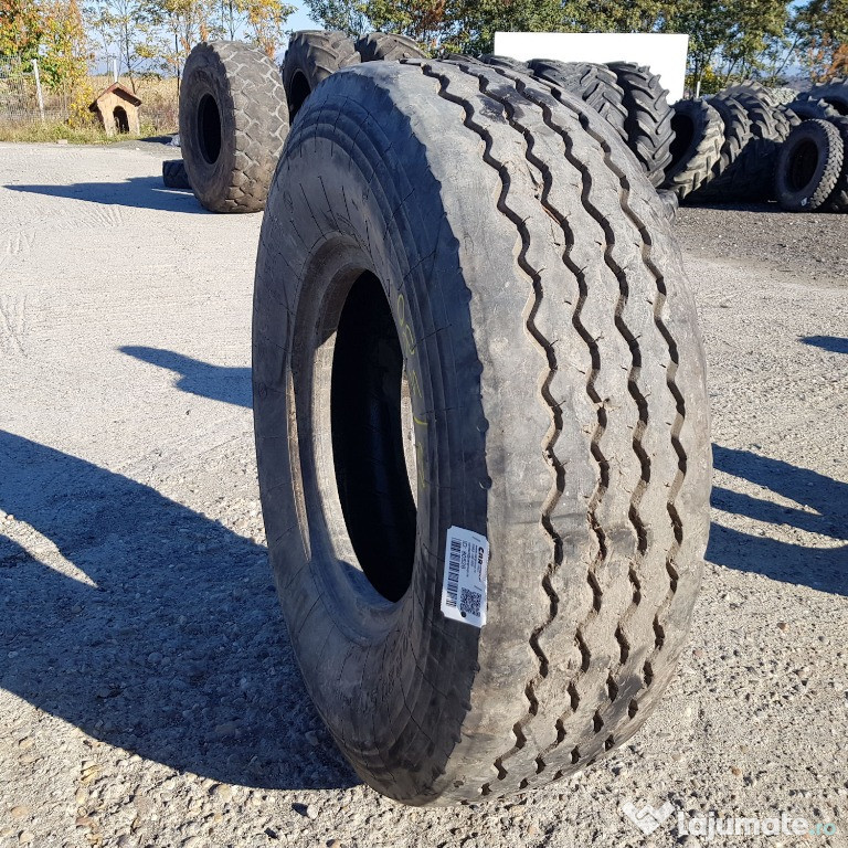 Anvelope 14/80 R20 Semperit. Cauciucuri Camion Second