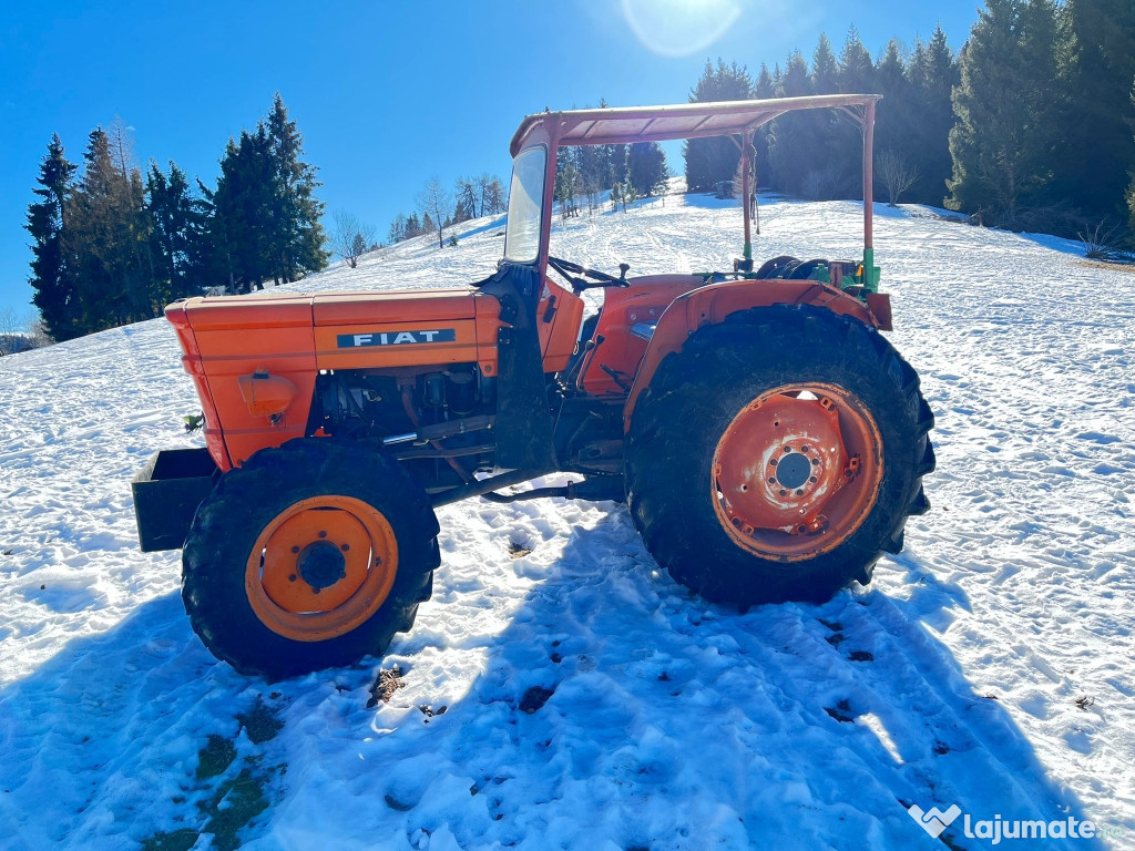 Tractor 550 DT CU TROLIU Servodirectie