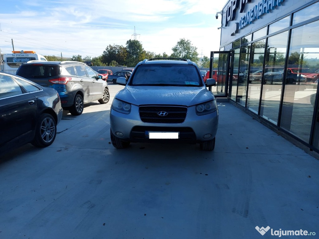 Dezmembrez Hyundai Santa Fe 2.2 diesel
