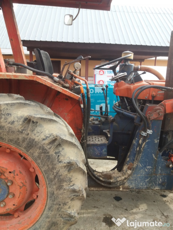 Tractor