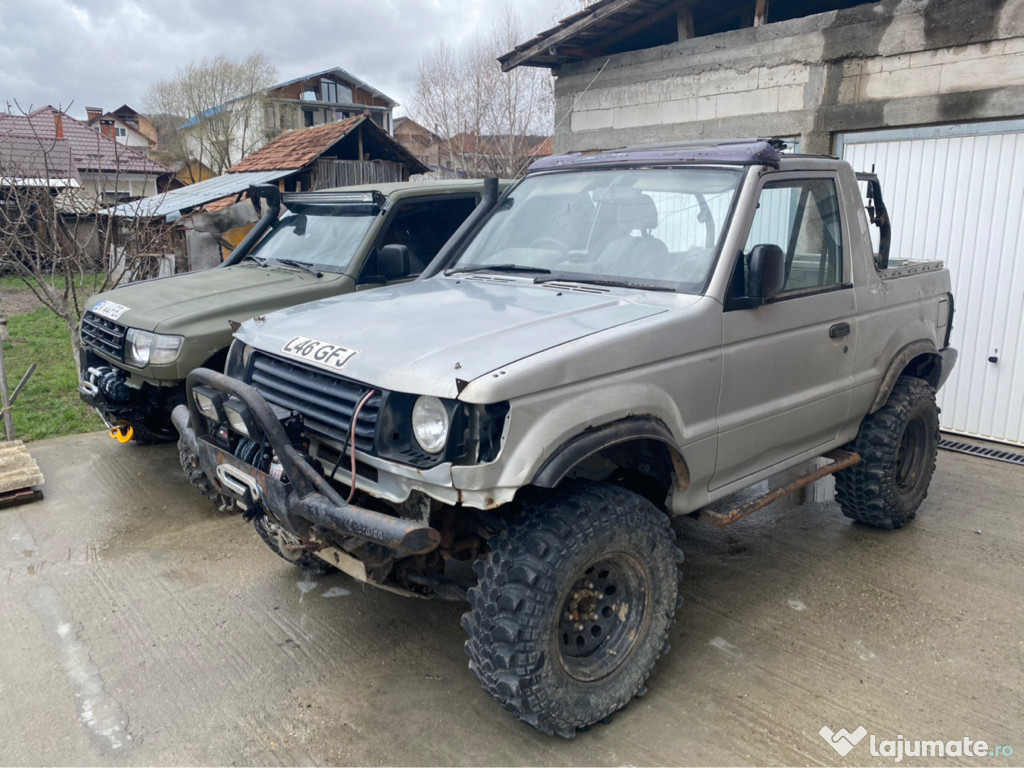 Dezmembrez pajero 2.5 td