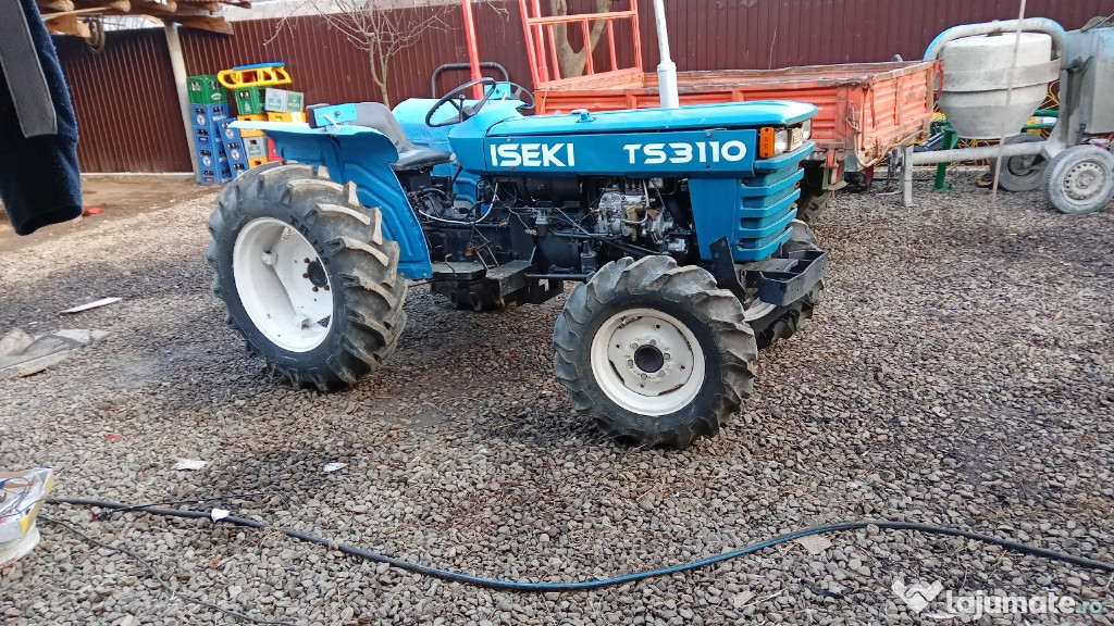 Tractor 4 x4. 31cai servo directie