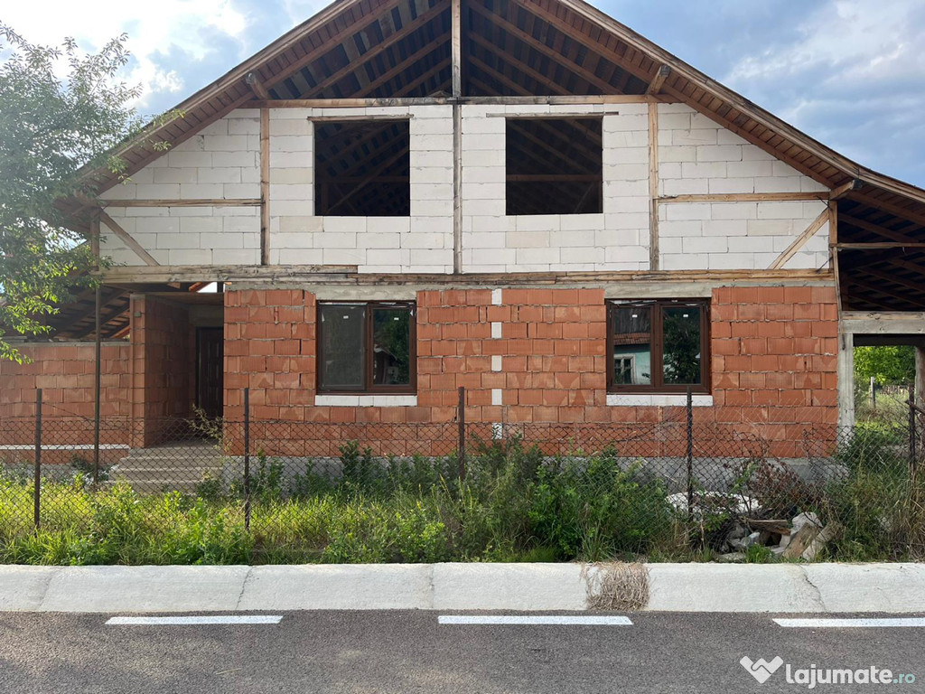 Casă din cărămida