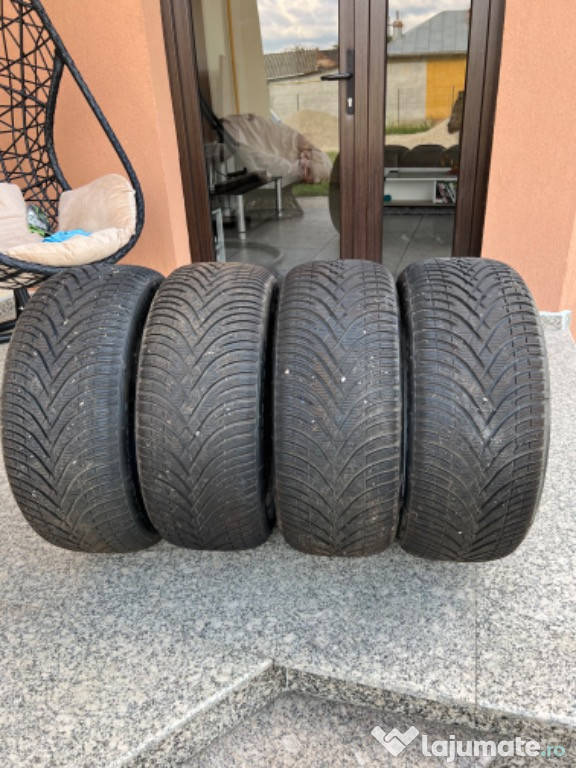 Anvelope iarnă BF Goodrich 225/45 R17 dot 2020