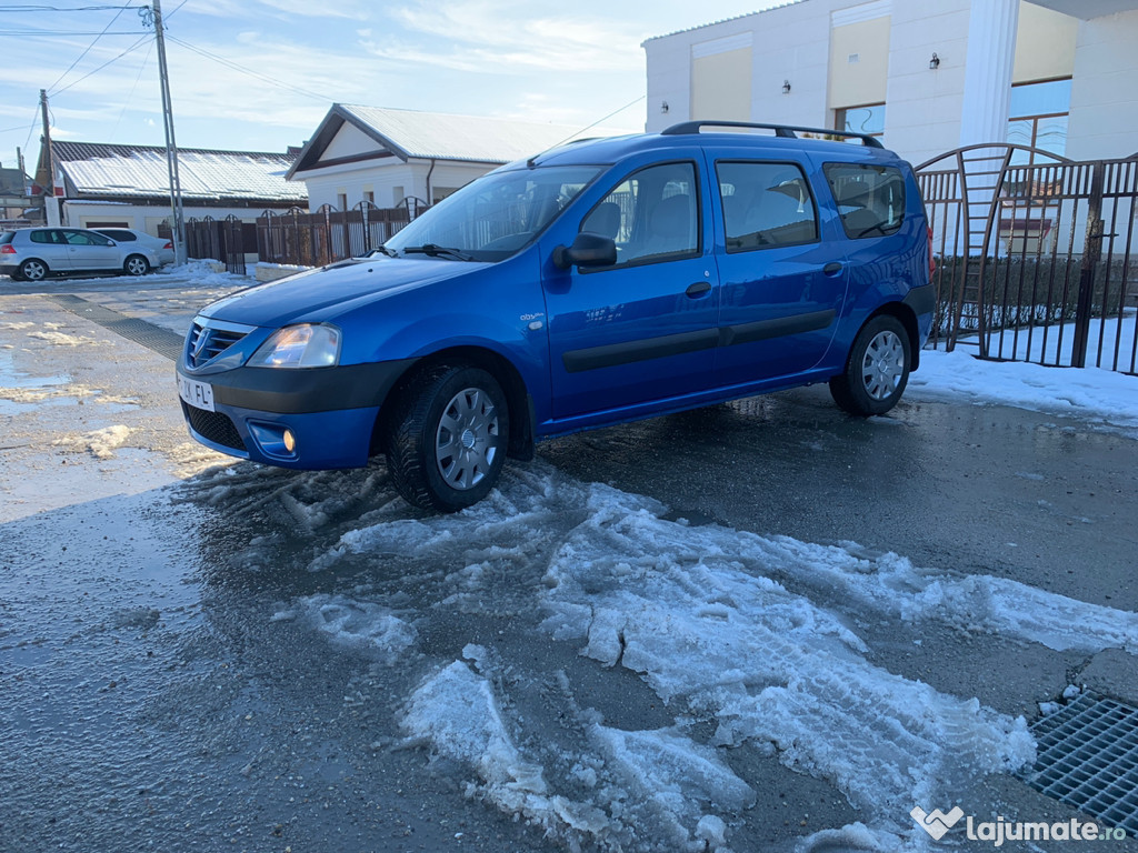 De Vânzare Dacia Logan MCV 1.6 16 V Benzina 7 Locuri
