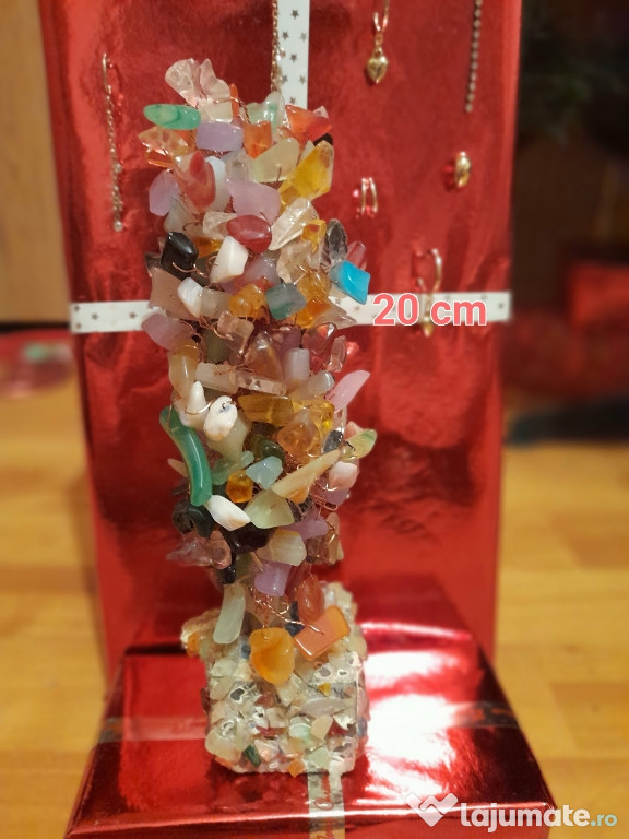 Vând decorațiune cu pietre naturale!("AMETIS")
