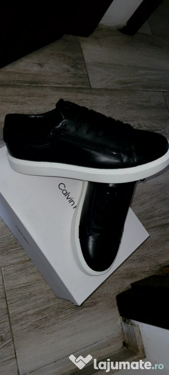 Pantofi sport Calvin Klein din piele noi cu eticheta