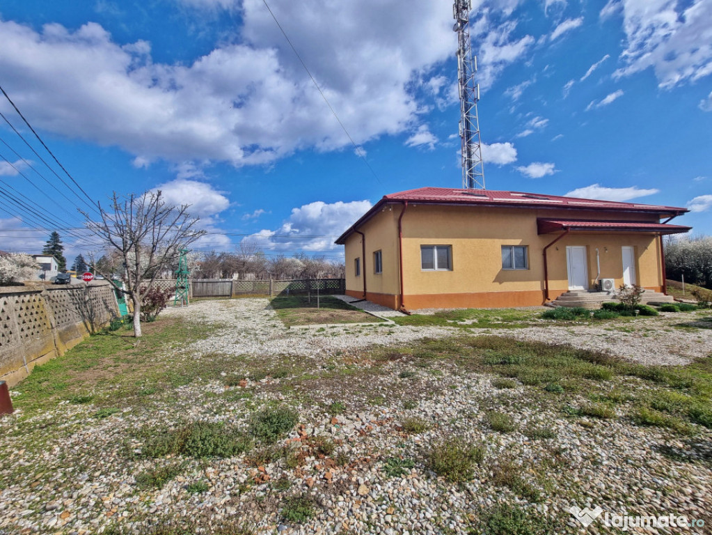 Casa cu garaj la curte in Comuna Mihai Bravu, Giurgiu