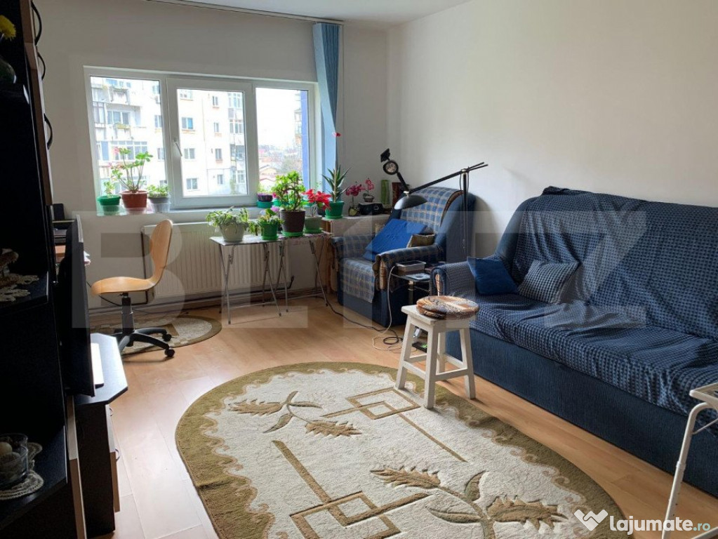 Apartament 2 camere, 49 mp semi-decomandat, Mihai Bravu