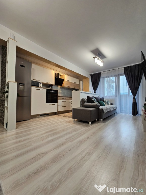 Vand apartament cu 2 camere Cluj Floresti strada Urusagului