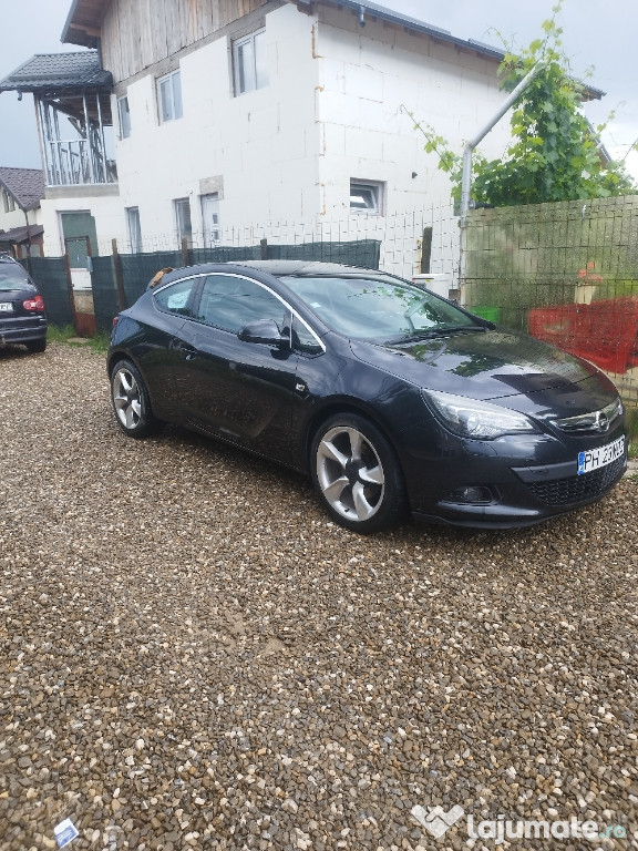 Opel Astra j Gtc