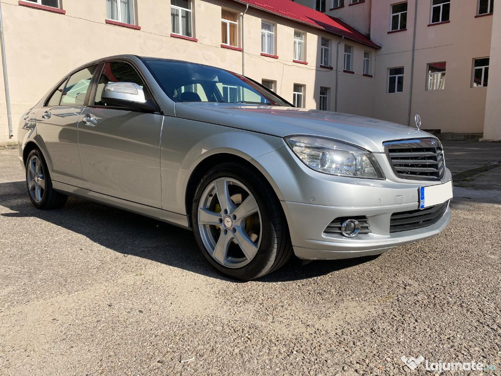 Mercedes-Benz C 180 Kompressor 1.8l Volan Sport Istoric