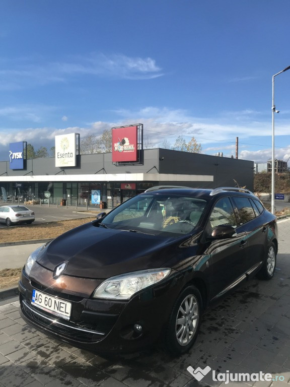 Renault megan 3 editie speciala ,an 2011,motor 1,5 dci,foarte economic