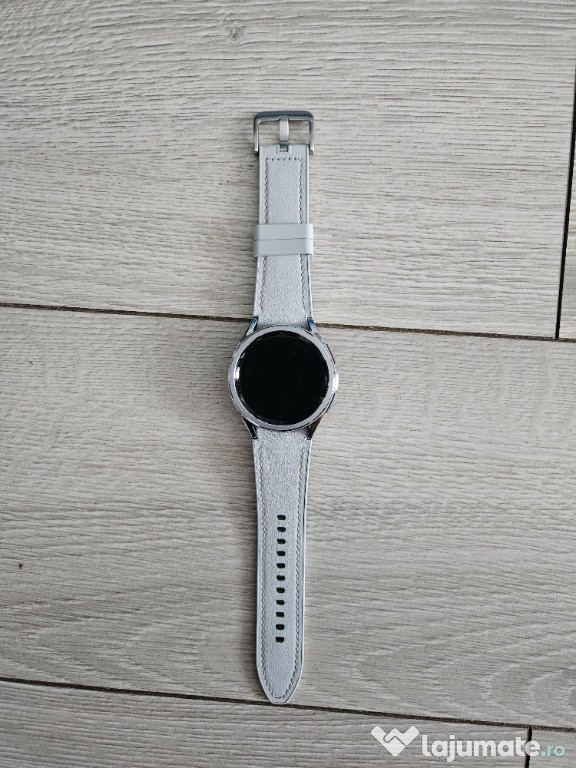 Samsung Galaxy Watch6 Classic, 43mm, BT, Silver