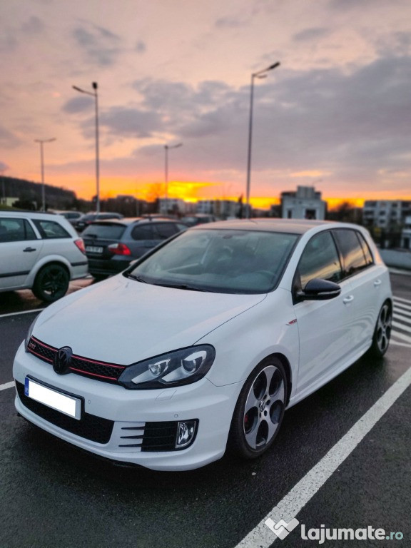 Volkswagen Golf 2.0 TSI GTI DSG