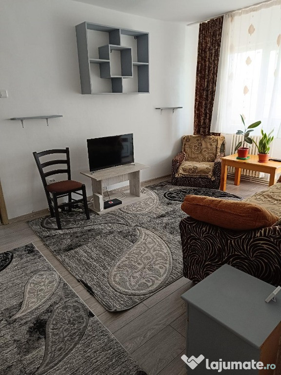 Apartament 2 camere etaj 2 zona Garii