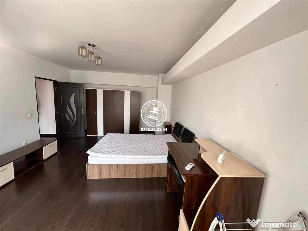 Apartament 2 camere Alexandru cel Bun,