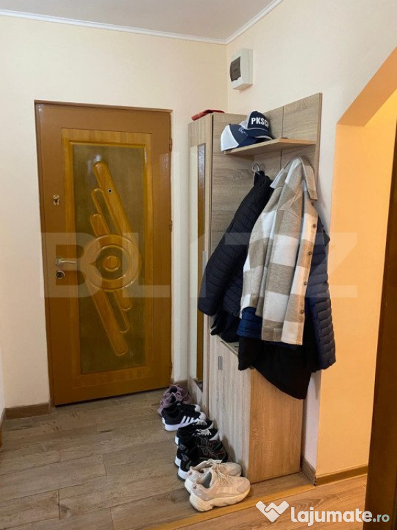 Apartament 3 camere, decomandat, 60 mp, cartier Burdujeni