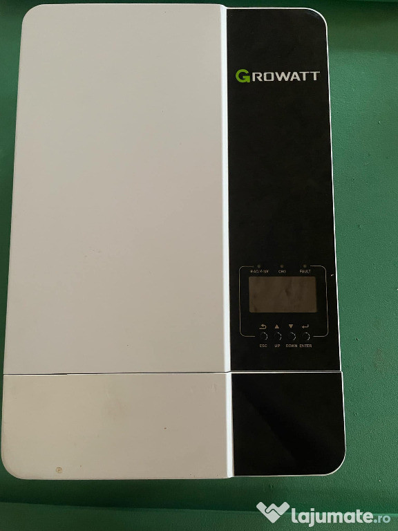 Invertor Growatt spf 5000 es