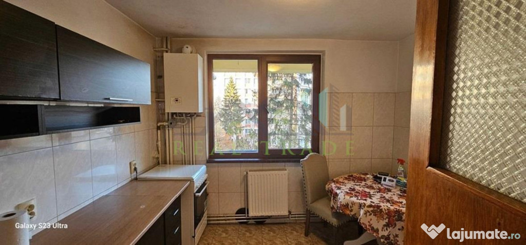 Apartament 3 camere Centrul Civic