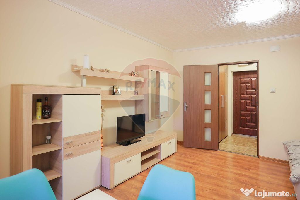 Apartament cu 1 cameră de vânzare în zona Rogerius