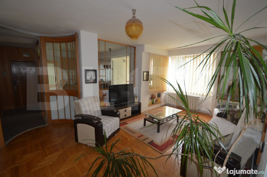 Apartament de inchiriat, deosebit, 4 camere, Centrul Civic