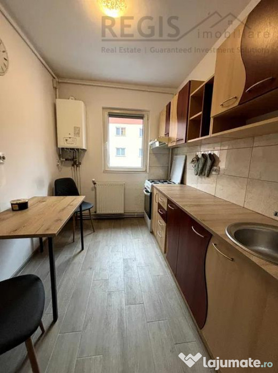 Apartament 2 Camere decomandat, mobilat si utilat