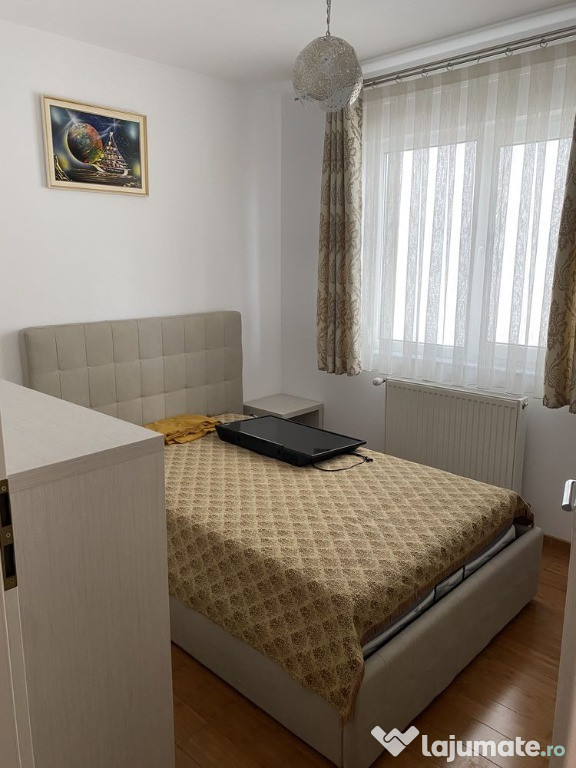 3 camere de inchiriat Stefan cel Mare