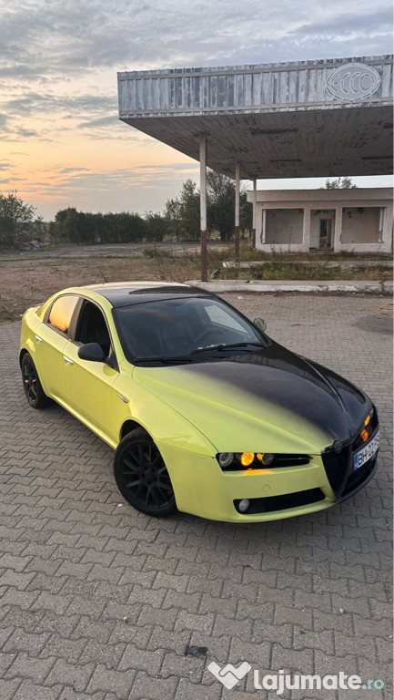 Alfa Romeo 159 design by Giugiaro