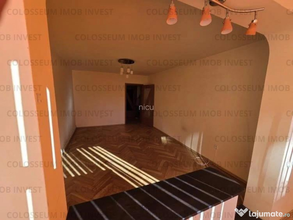 Apartament cu 2 camere, decomandat - zona Astra