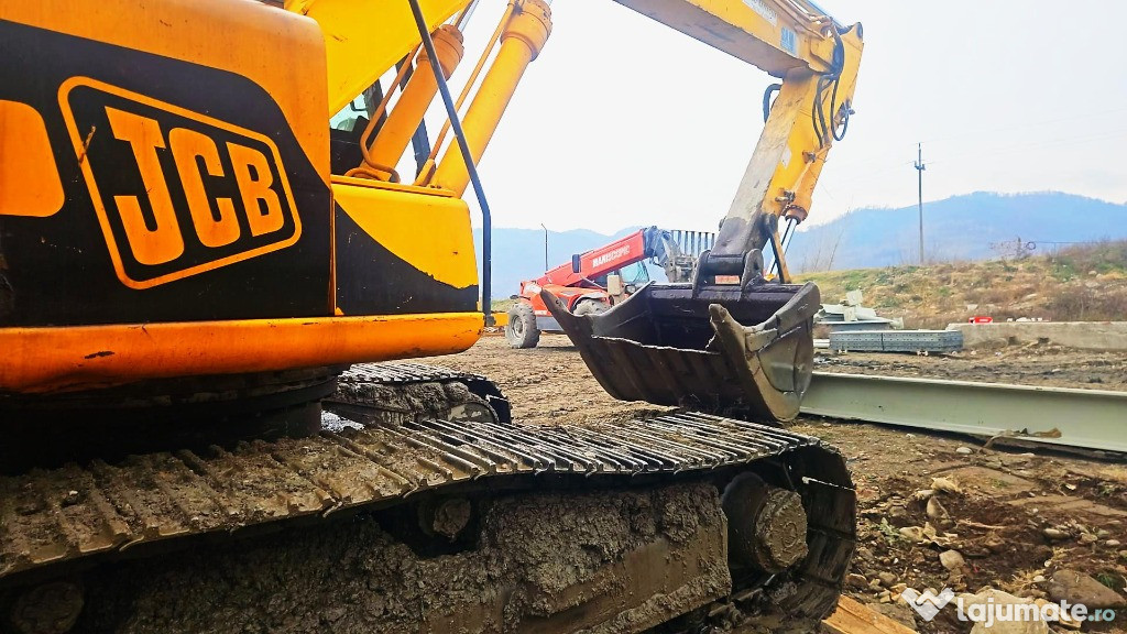 Excavator cu senile JCB JS240NL