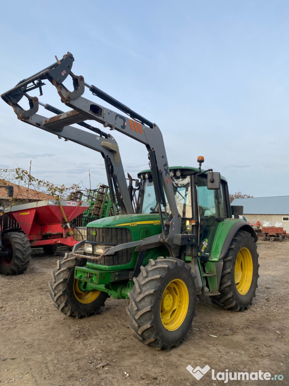 Tractor John Deere 6120 Premium cu Încărcător