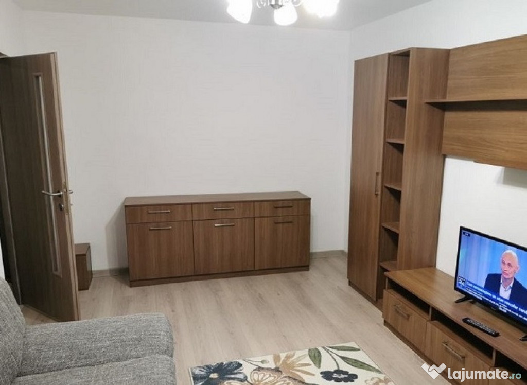 Zona centrala chirie Apartament 2 camere pe Blv Unirii