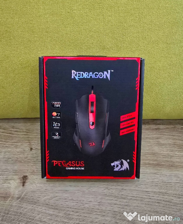 Vând Mouse Gaming NOU Redragon Pegasus + Pad.