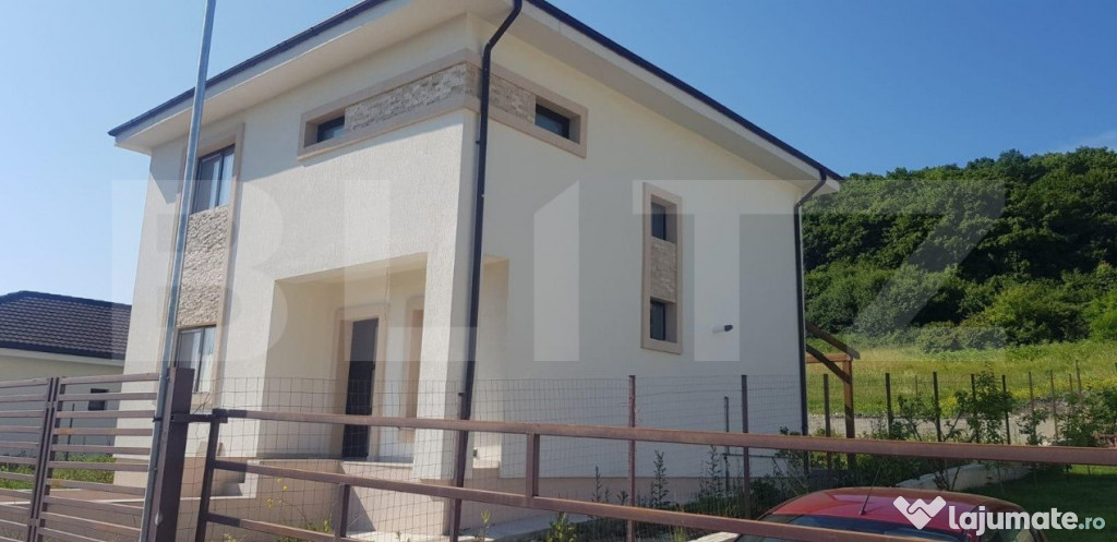 Exclusivitate ! Casa individuala finisata, zona liziera păd