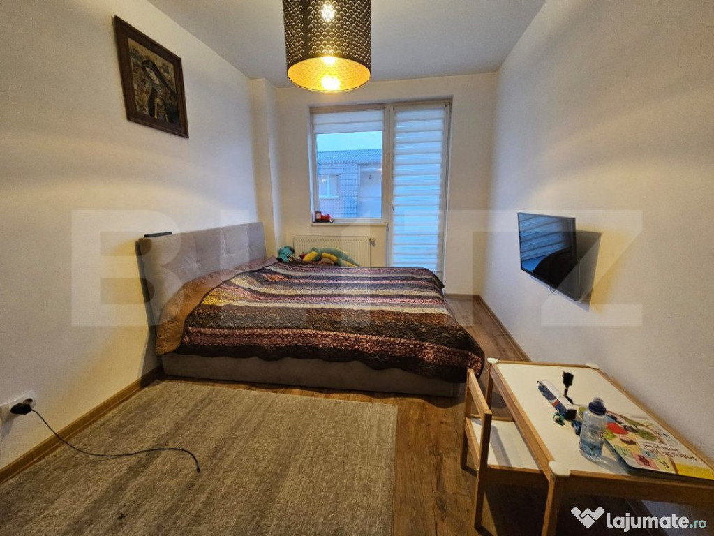 Apartament cu 3 camere, 64 mp, parcare, la 2 minute de Vivo