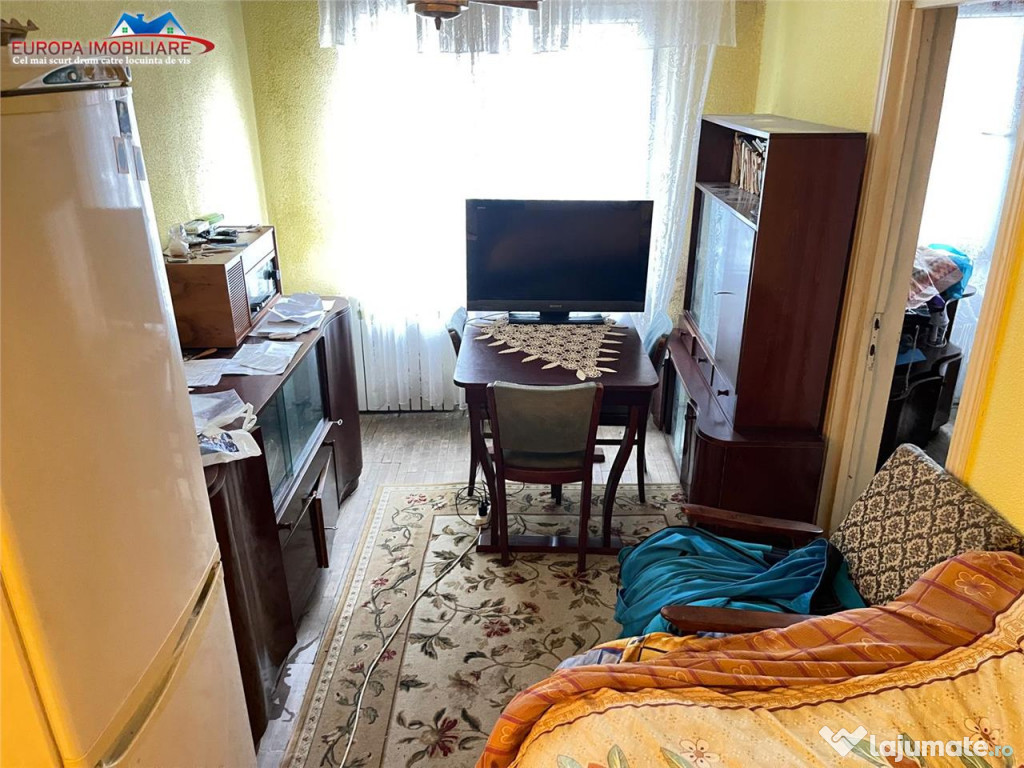 Apartament cu 3 camere de zona 23 August Tulcea