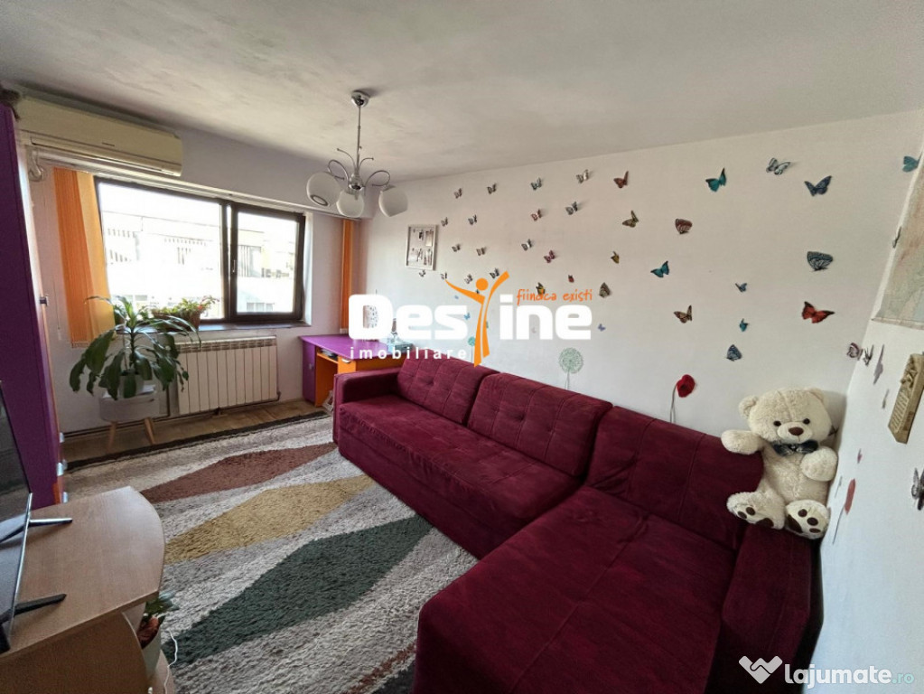 Apartament 2c 62,52mp DECOMANDAT la bulevard, etaj intermedi