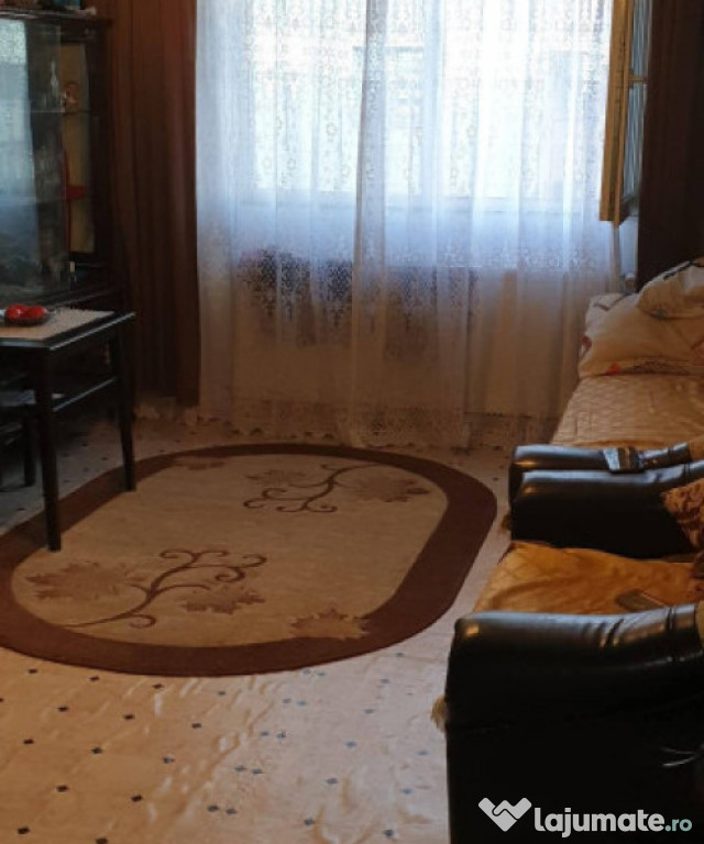 Apartament 2 camere semidecomandat etaj 9/10, Teiul Doamnei