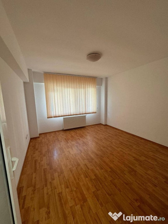 Apartament 2 camere semidecomandat P/4 zona Bul Timisoara