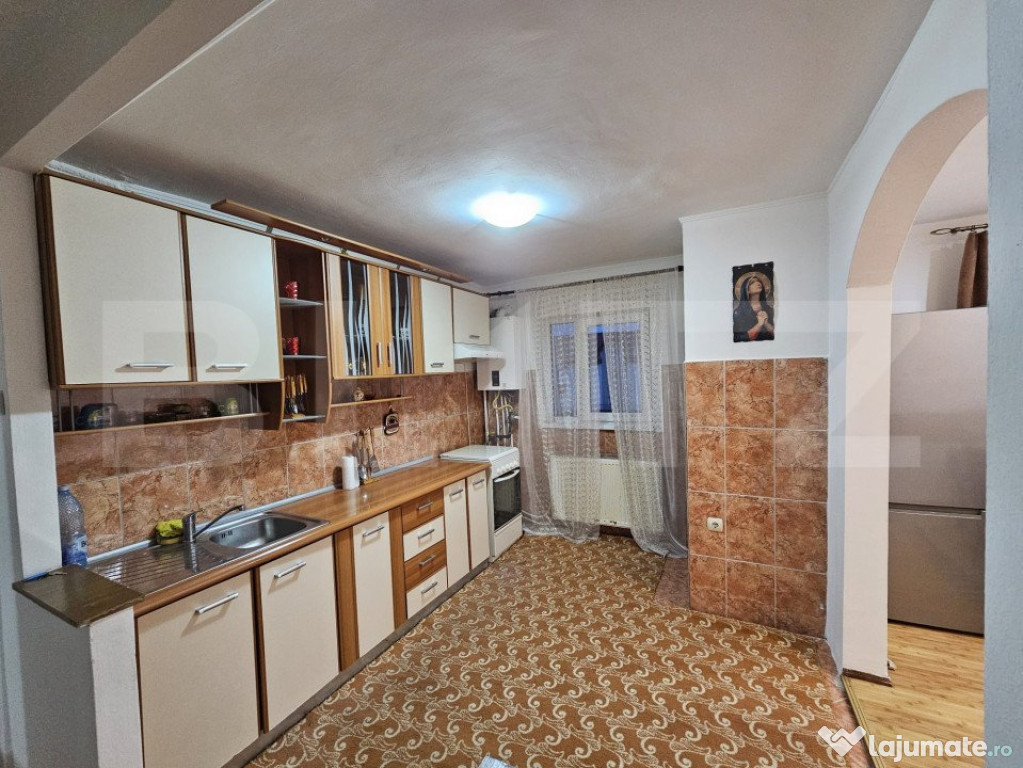 Apartament 3 camere, zona Ampoi 1