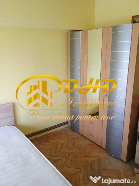 Apartament cu 3 camere situat în Păcurări