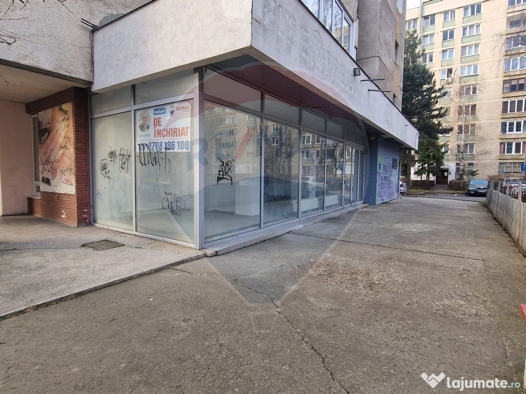 De inchiriat spatiu comercial 88 mp zona Centrul Civic