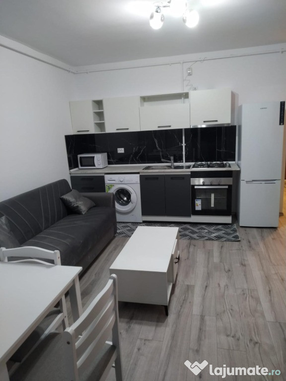 Închiriez apartament 2 camere Florești