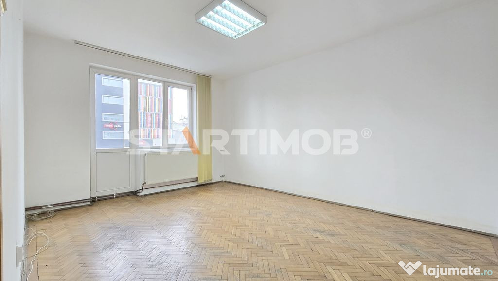 Apartament nemobilat Centru Civic zona Afi Mall